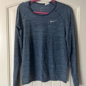 Nike Dri-fit top